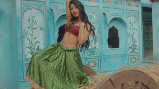 Siren Gehna Green Lehenga 2023 Atrangii Solo Adult hot Video Flaunt