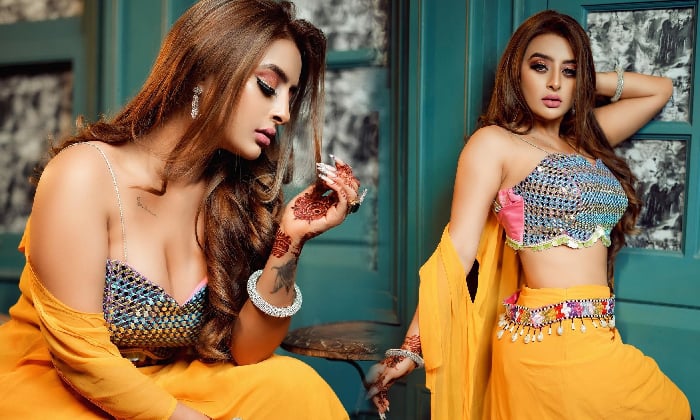 Ankita Dave Most Demanded Exclusive Private Video Stripping Nude