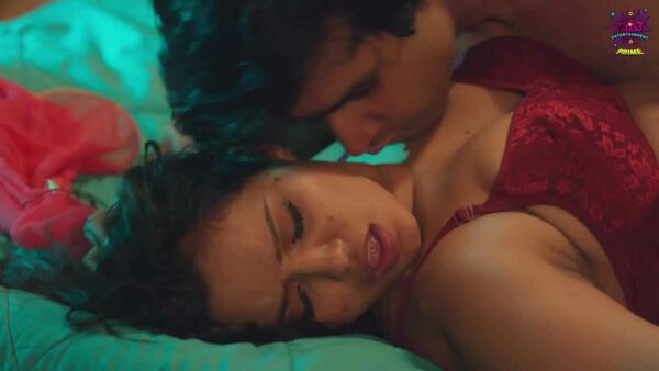 Cooker Ki Sitti – P02E03 2023 Hindi Porn Web Series WowEntertainment