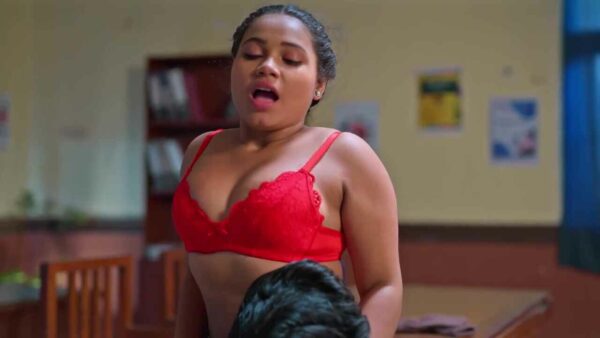 Thand Ka Maza – S01E05 2024 Hindi Hot Web Series BIGShots