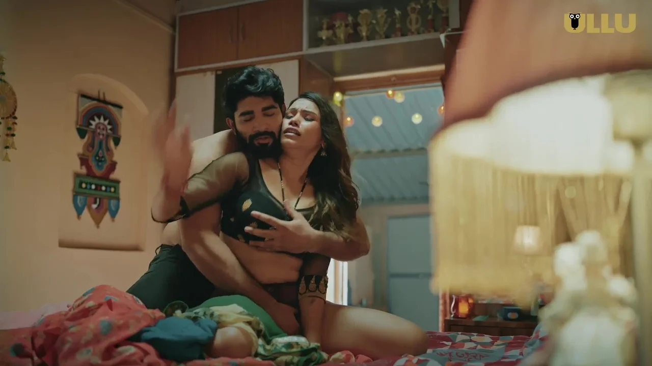 Mere Angane Mein 2025 Ullu Hindi Sex Web Series Episode 1